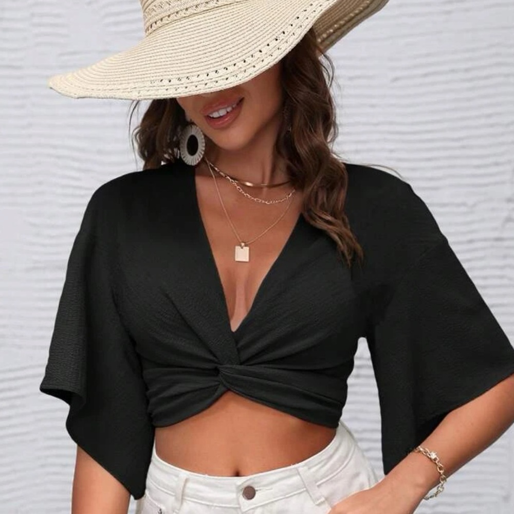 Black Flowy Top